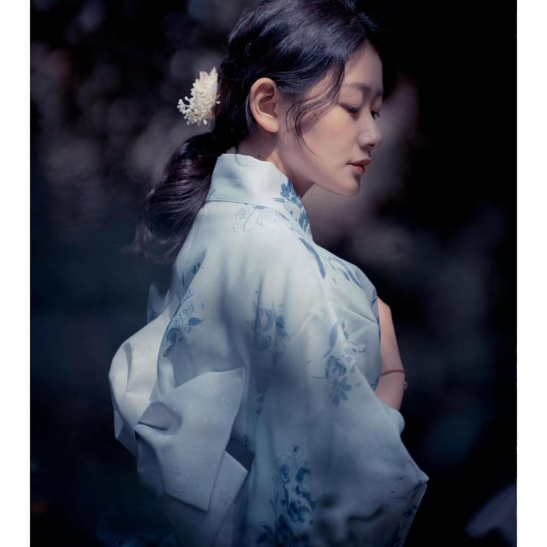 Kimono Azul Claro Feminino: Ro - Photography Lighting For Clothing avaliação e preço